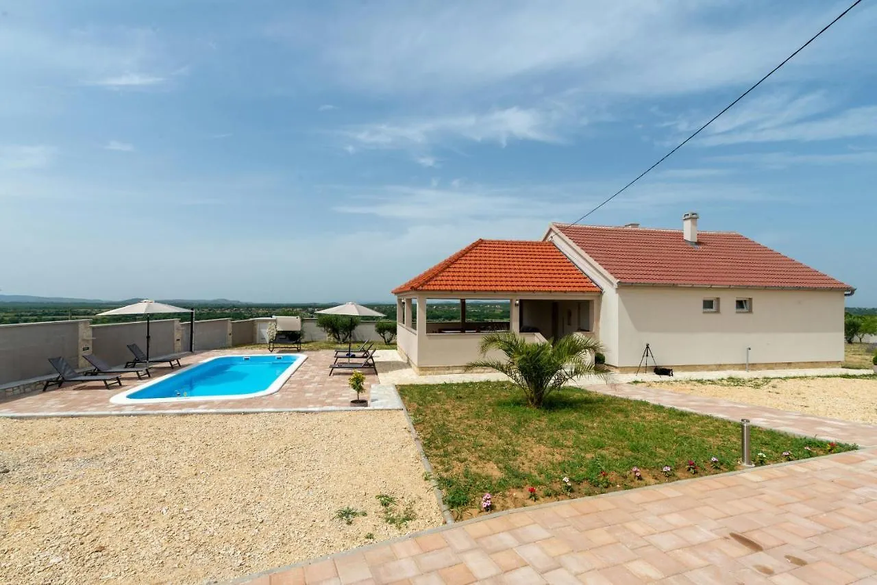 Villa Zrilic Zadarvillas Perusic Benkovacki