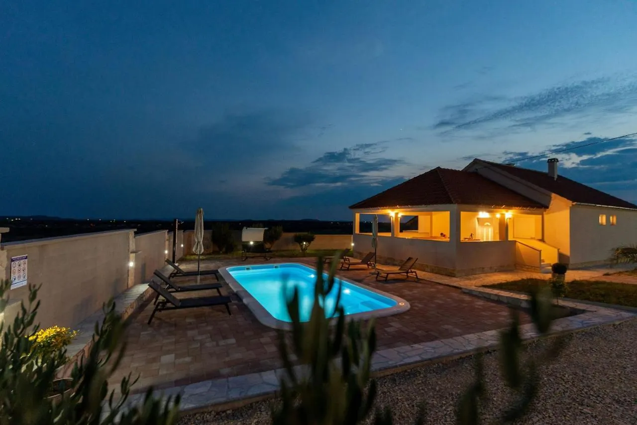 Villa Zrilic Zadarvillas Perusic Benkovacki 0*,  Croatia