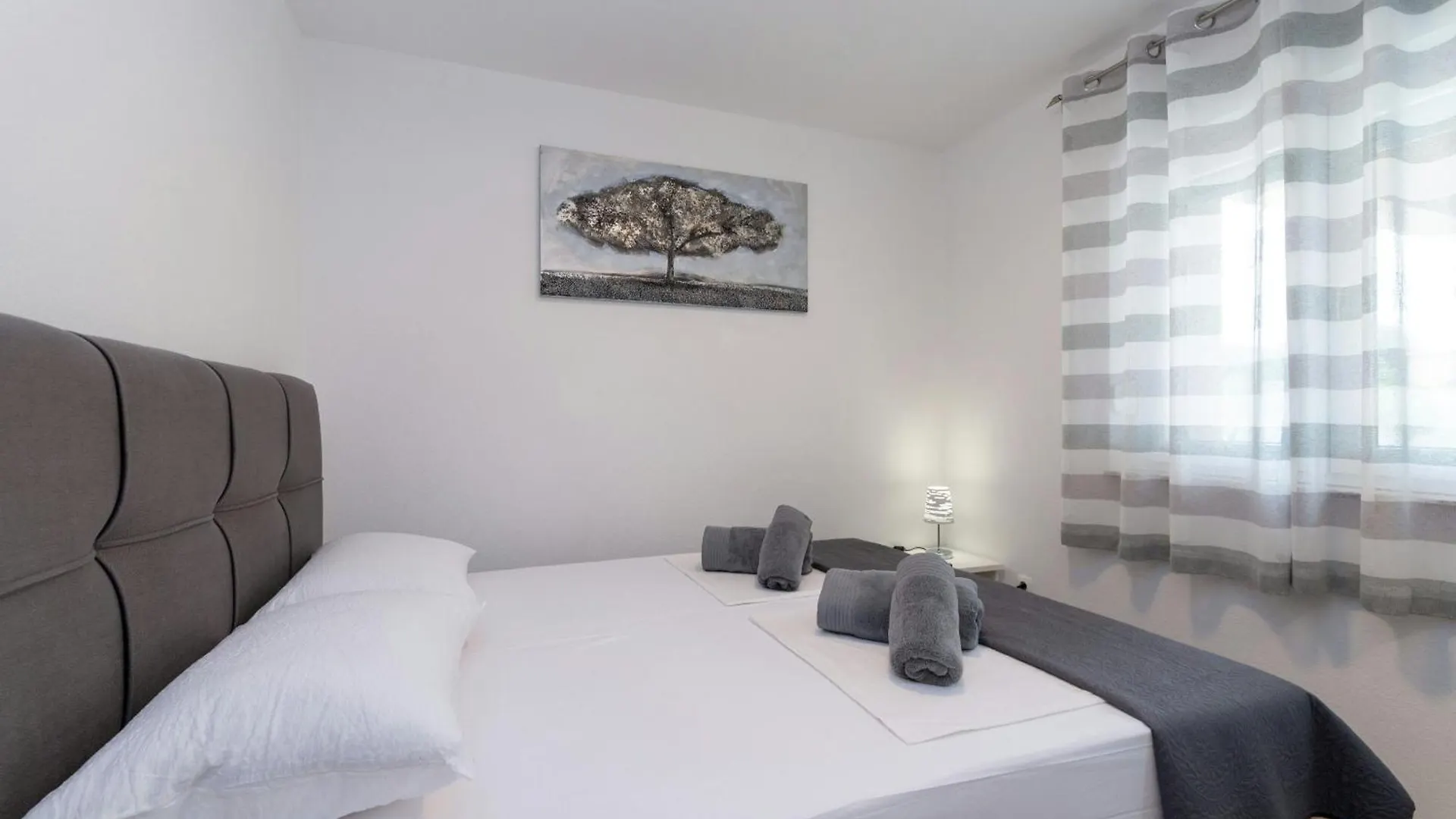 Villa Zrilic Zadarvillas Perusic Benkovacki